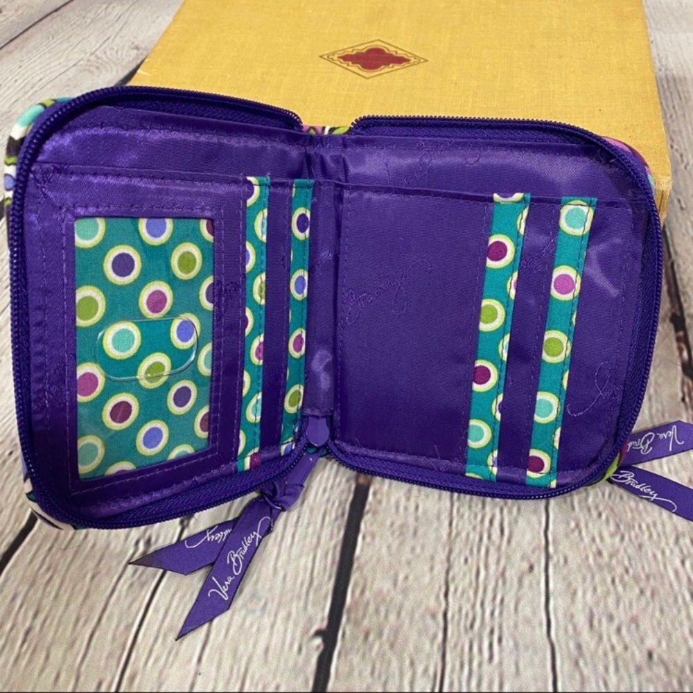Vera Bradley wallet - Picture 3 of 5
